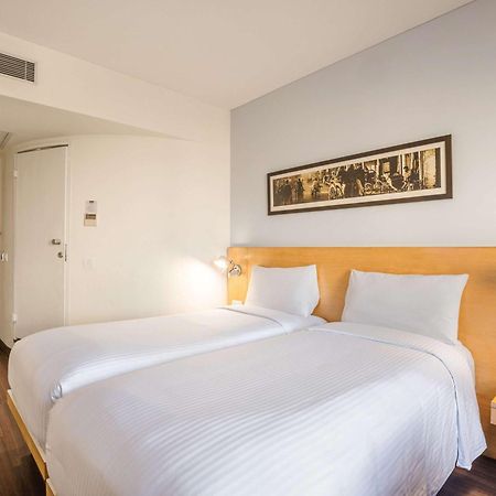 Hotel Ibis Bengaluru Hosur Road - An Accor Brand Zewnętrze zdjęcie