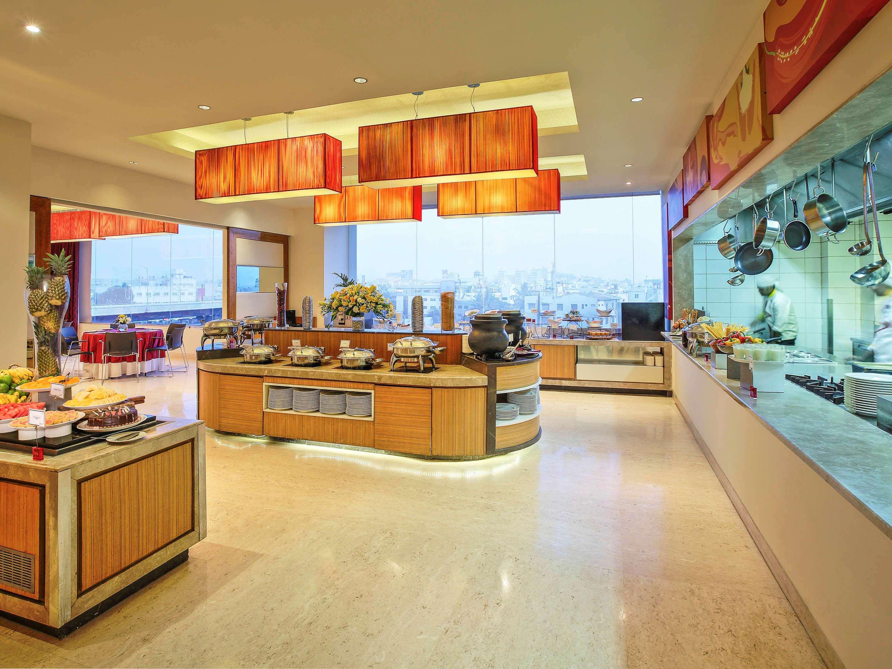 Hotel Ibis Bengaluru Hosur Road - An Accor Brand Zewnętrze zdjęcie